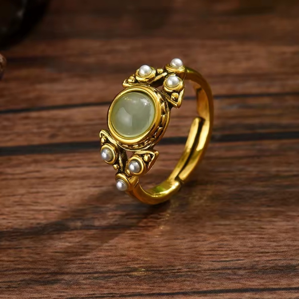 Classic Vintage Boho ring green– Gold Mixed Metal